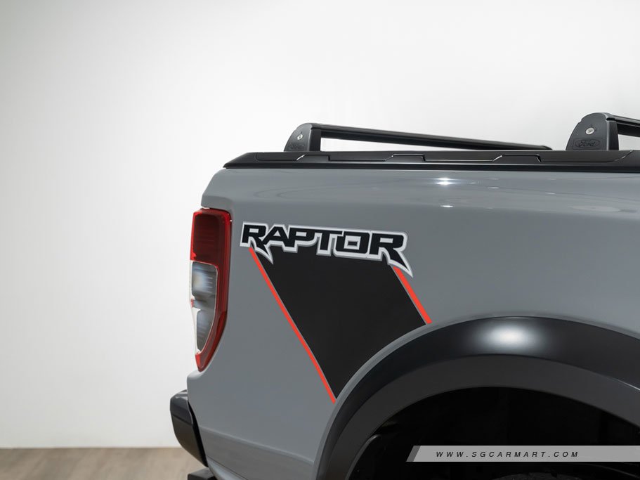 https://i.i-sgcm.com/new_cars/cars/12590/12590_g31