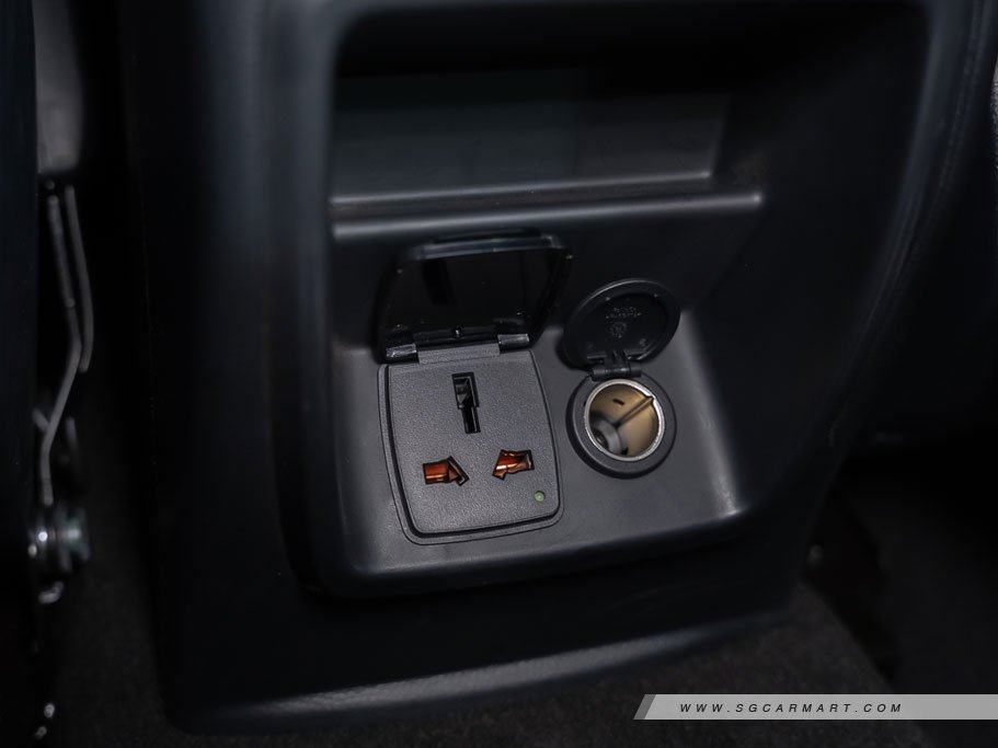 https://i.i-sgcm.com/new_cars/cars/12590/12590_g41