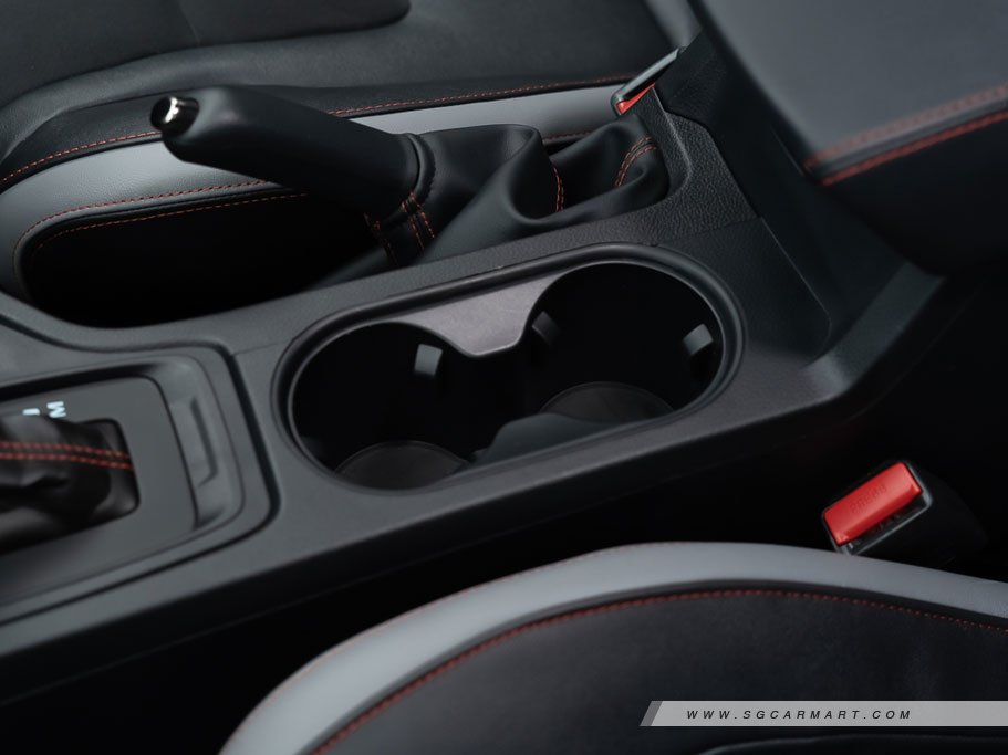 https://i.i-sgcm.com/new_cars/cars/12590/12590_g43