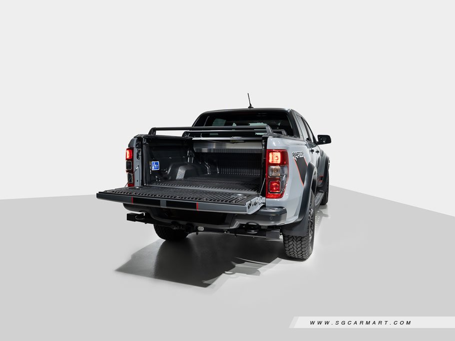 https://i.i-sgcm.com/new_cars/cars/12590/12590_g45