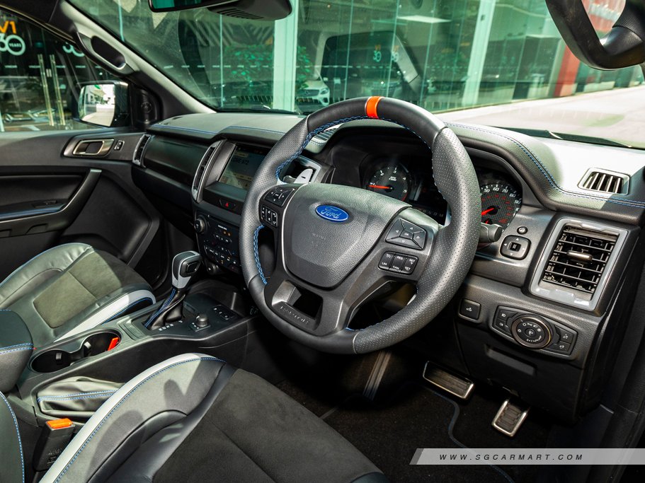 https://i.i-sgcm.com/new_cars/cars/12590/12590_g8