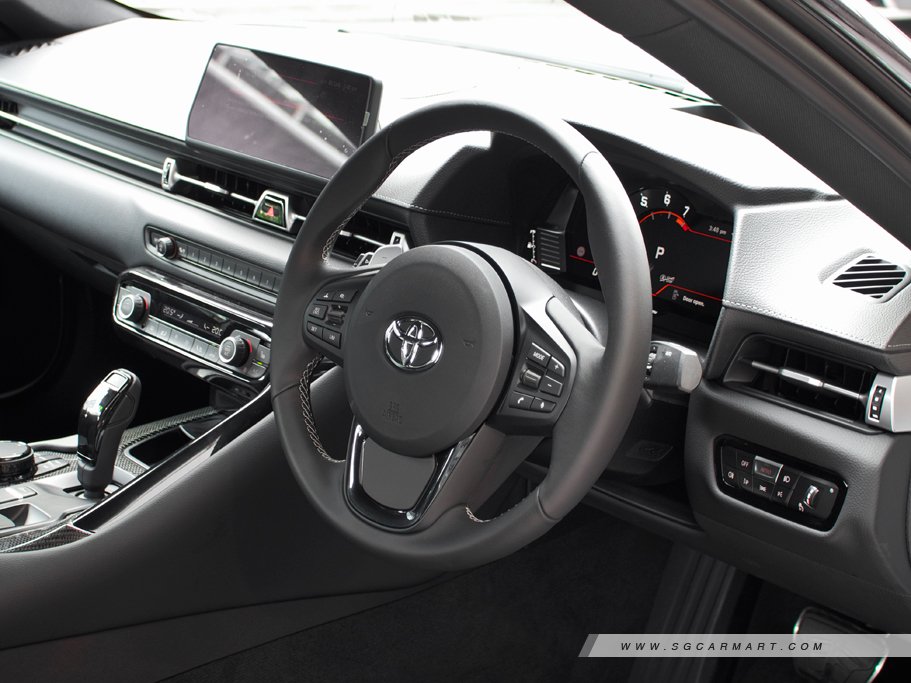 https://i.i-sgcm.com/new_cars/cars/12591/12591_g13