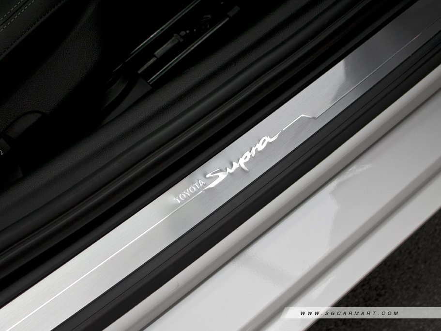 https://i.i-sgcm.com/new_cars/cars/12591/12591_g16
