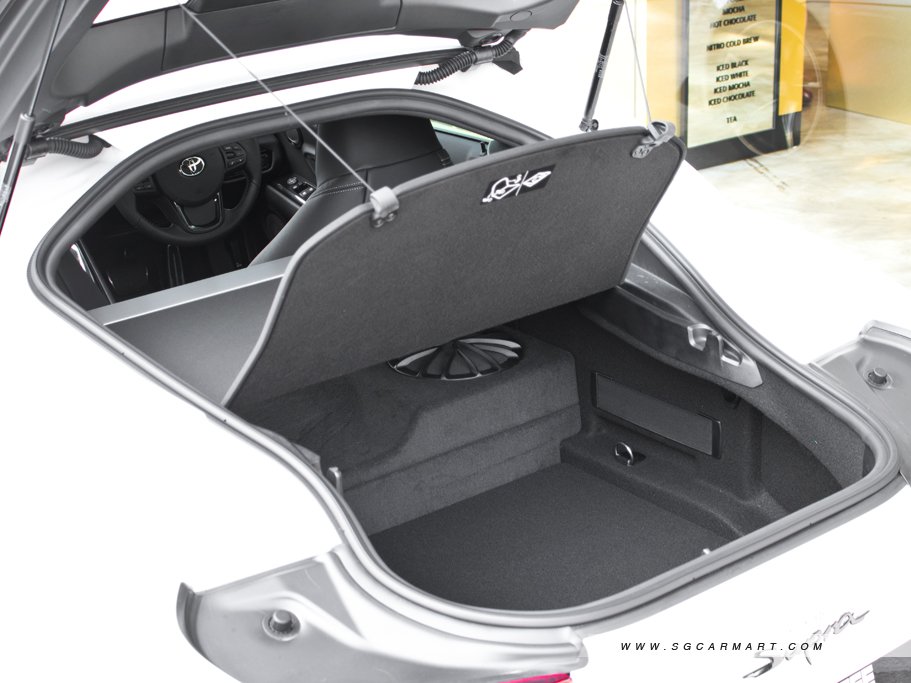 https://i.i-sgcm.com/new_cars/cars/12591/12591_g40
