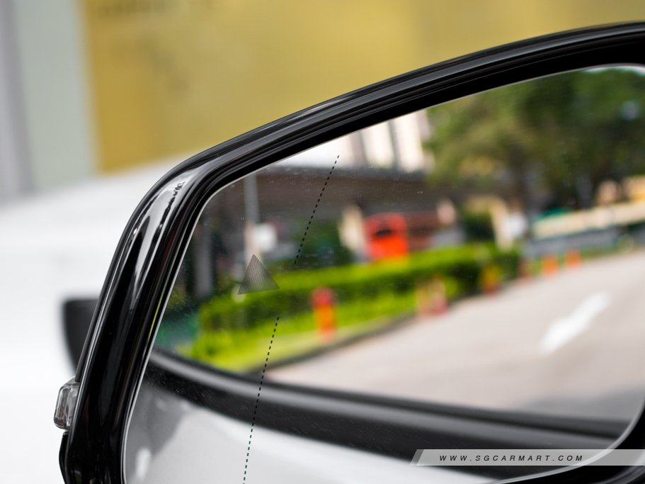https://i.i-sgcm.com/new_cars/cars/12591/12591_g7