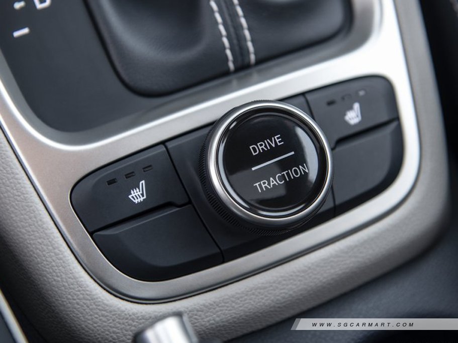 https://i.i-sgcm.com/new_cars/cars/12603/12603_g18