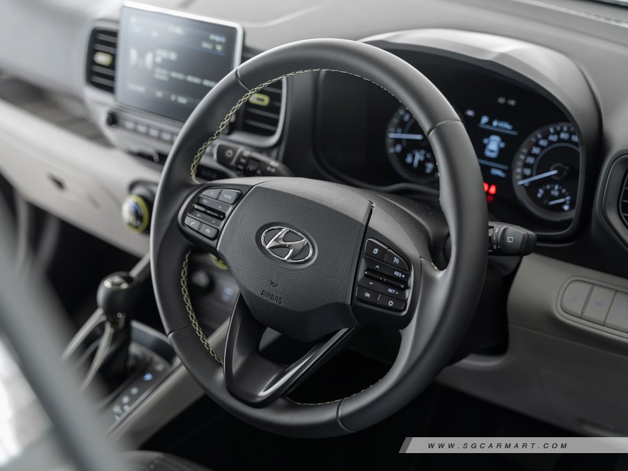 https://i.i-sgcm.com/new_cars/cars/12603/12603_g68
