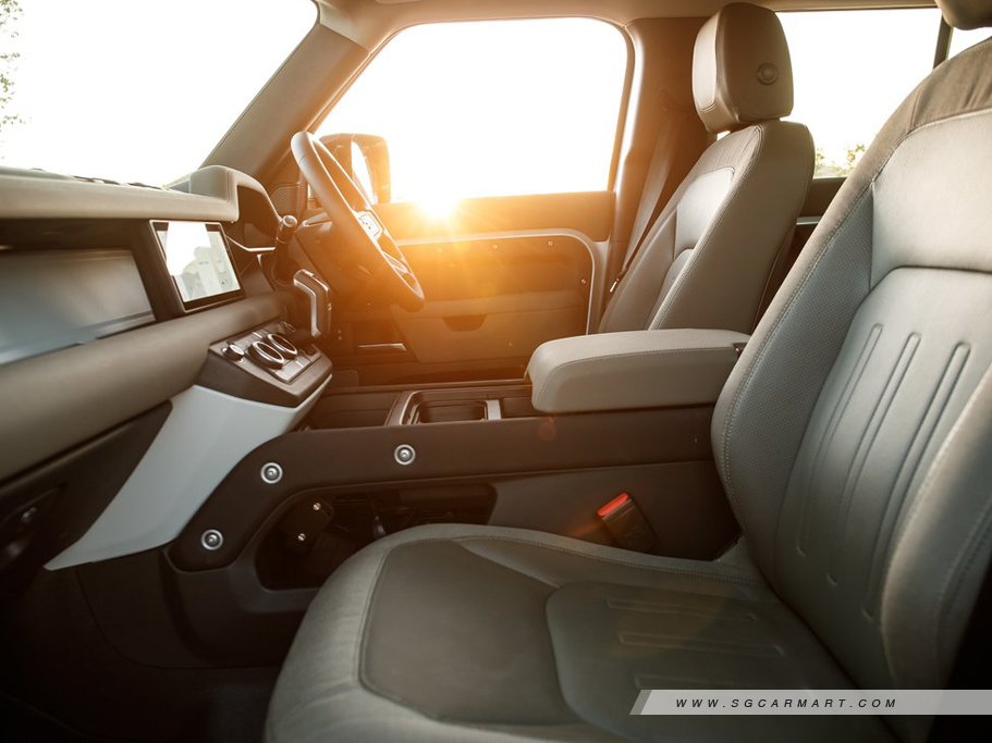 https://i.i-sgcm.com/new_cars/cars/12605/12605_g13