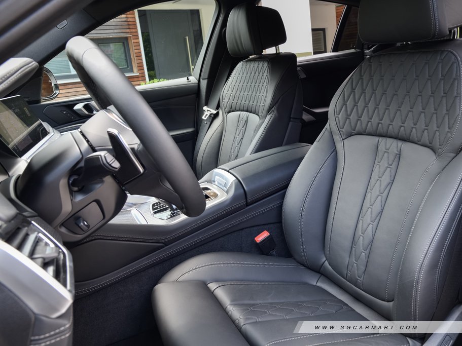 https://i.i-sgcm.com/new_cars/cars/12619/12619_g13