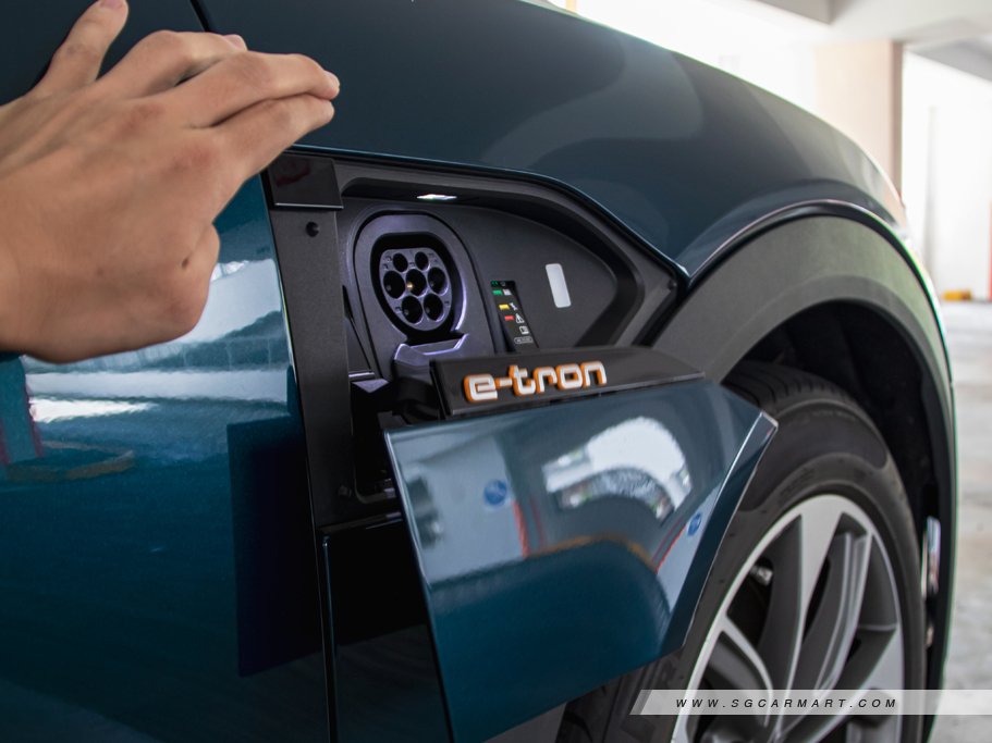 https://i.i-sgcm.com/new_cars/cars/12620/12620_g38