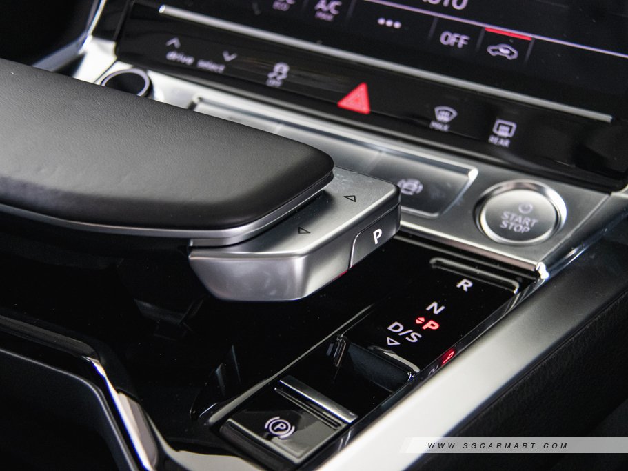 https://i.i-sgcm.com/new_cars/cars/12620/12620_g59