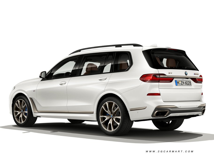 https://i.i-sgcm.com/new_cars/cars/12621/12621_g2