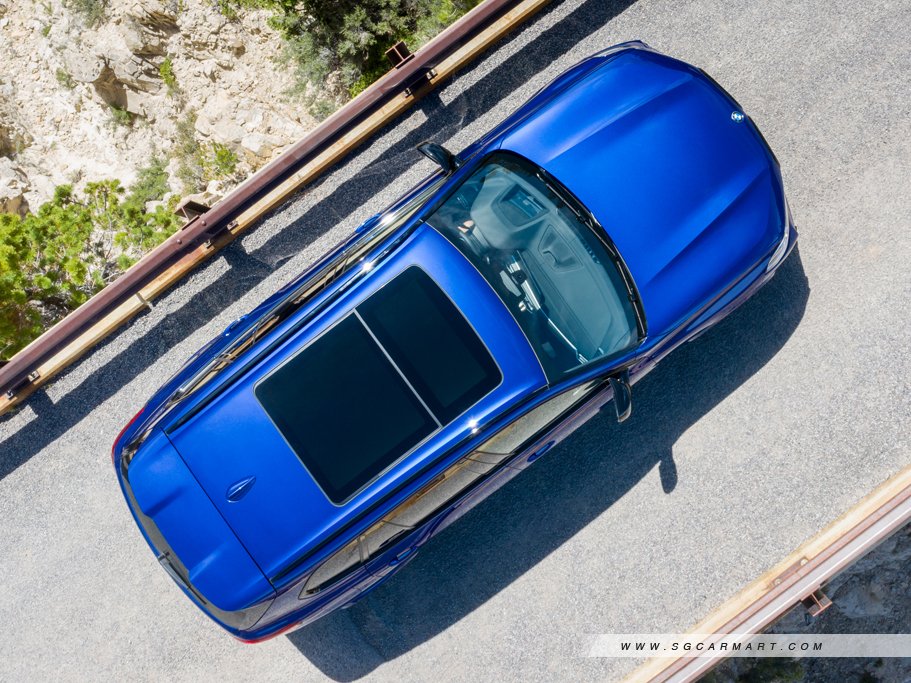 https://i.i-sgcm.com/new_cars/cars/12623/12623_g11