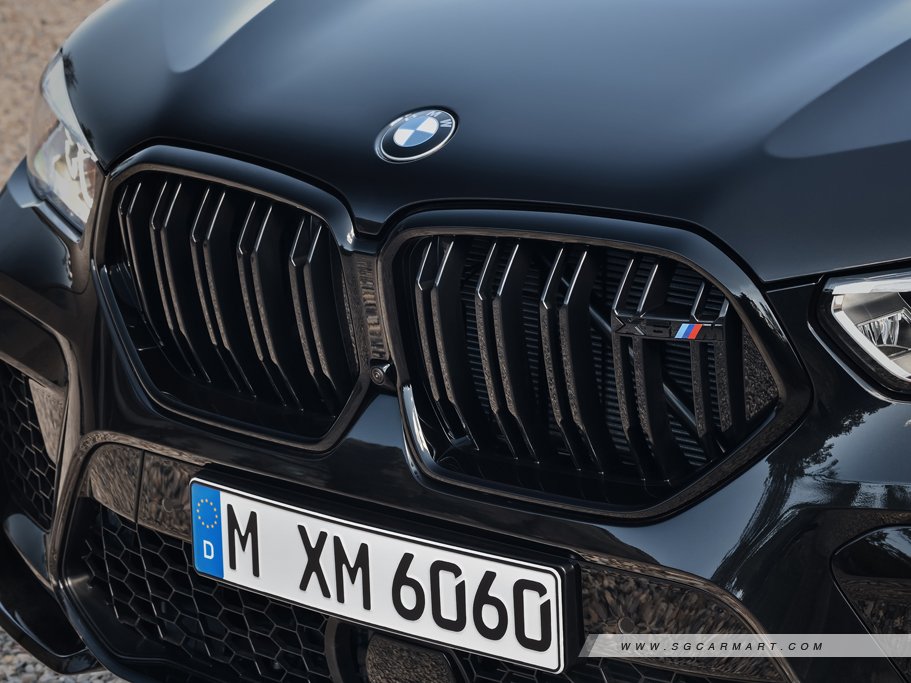 https://i.i-sgcm.com/new_cars/cars/12624/12624_g14