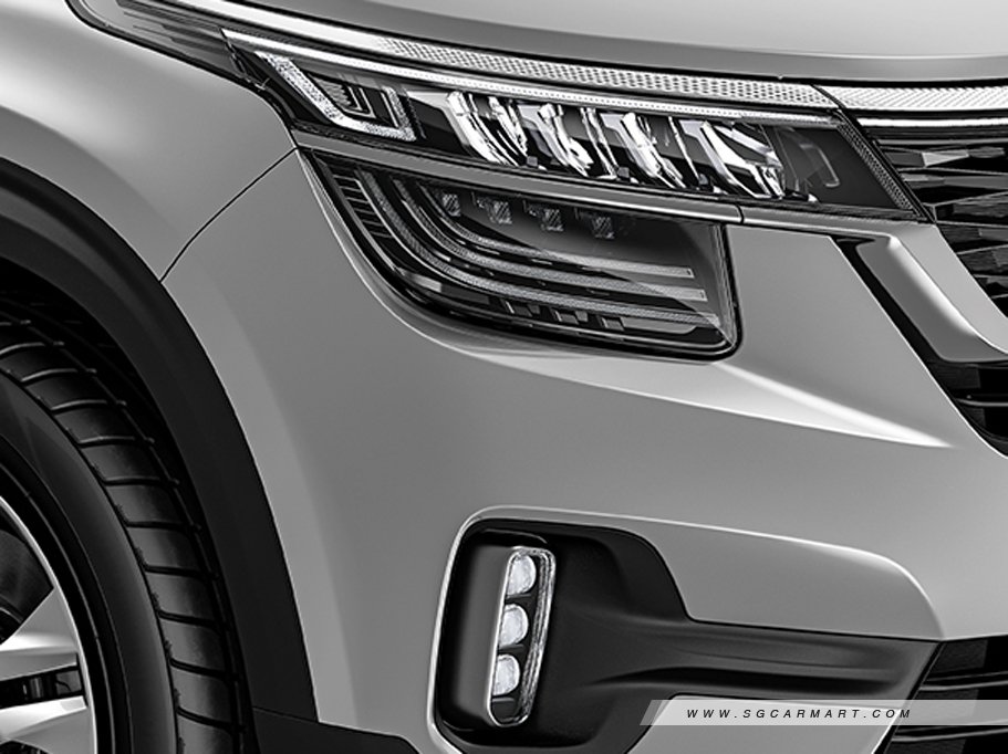 https://i.i-sgcm.com/new_cars/cars/12626/12626_g20