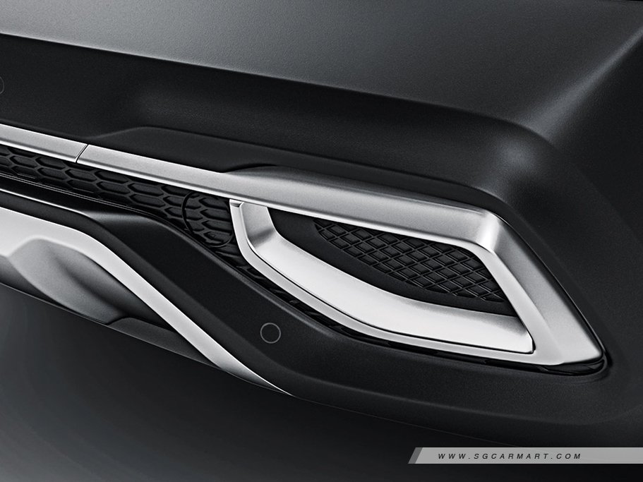 https://i.i-sgcm.com/new_cars/cars/12626/12626_g23