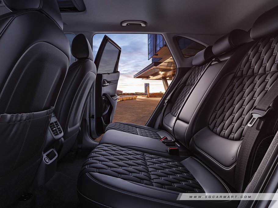 https://i.i-sgcm.com/new_cars/cars/12626/12626_g30