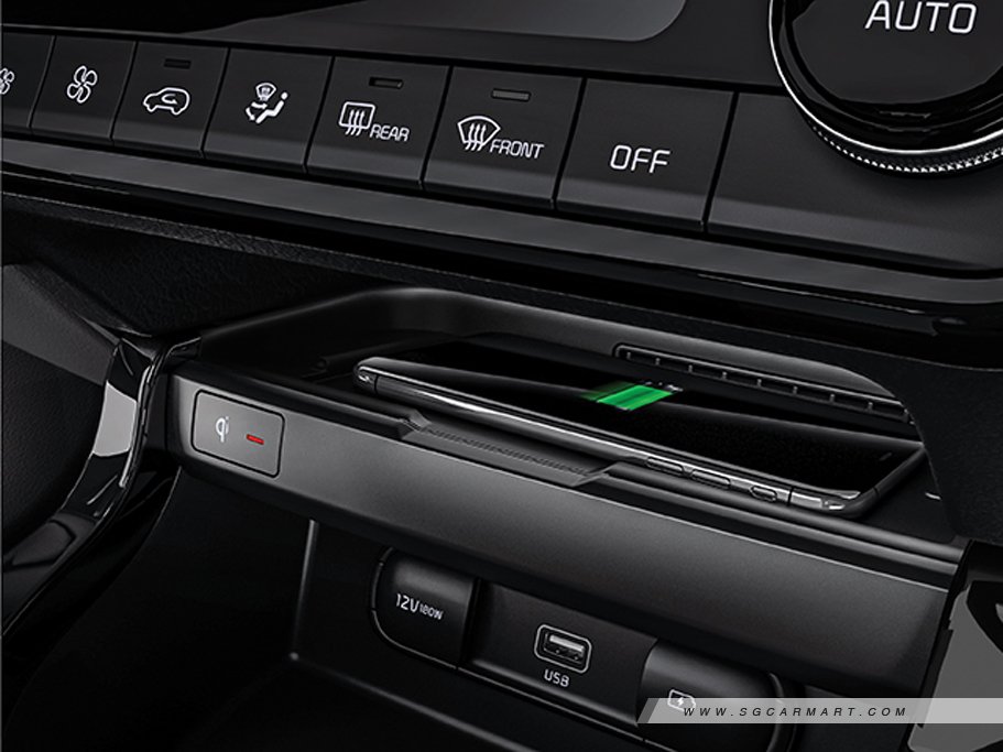 https://i.i-sgcm.com/new_cars/cars/12626/12626_g41