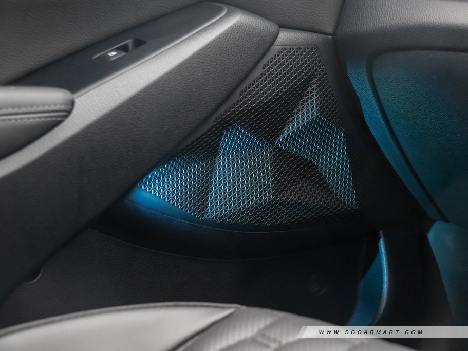 https://i.i-sgcm.com/new_cars/cars/12626/12626_g75