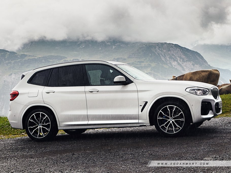 https://i.i-sgcm.com/new_cars/cars/12627/12627_g10