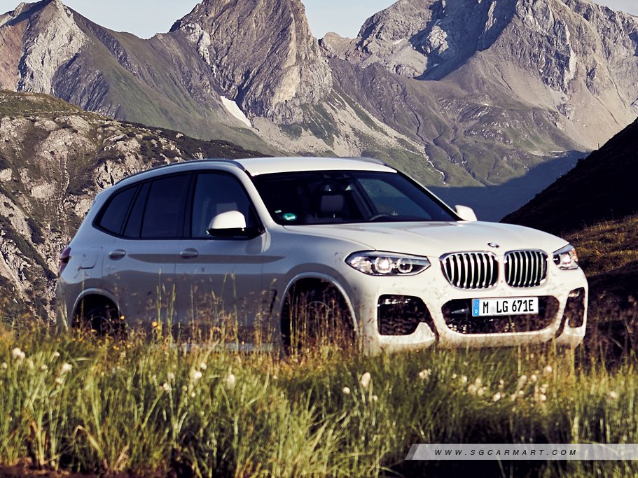https://i.i-sgcm.com/new_cars/cars/12627/12627_g17