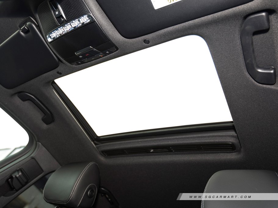 https://i.i-sgcm.com/new_cars/cars/12628/12628_g14