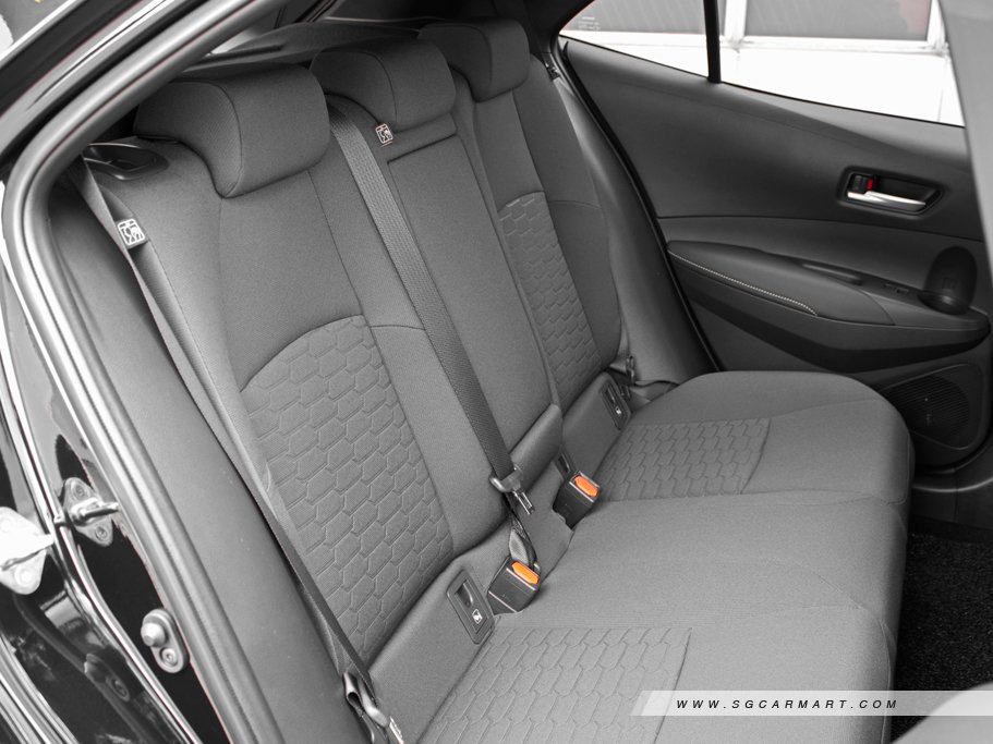 https://i.i-sgcm.com/new_cars/cars/12630/12630_g28