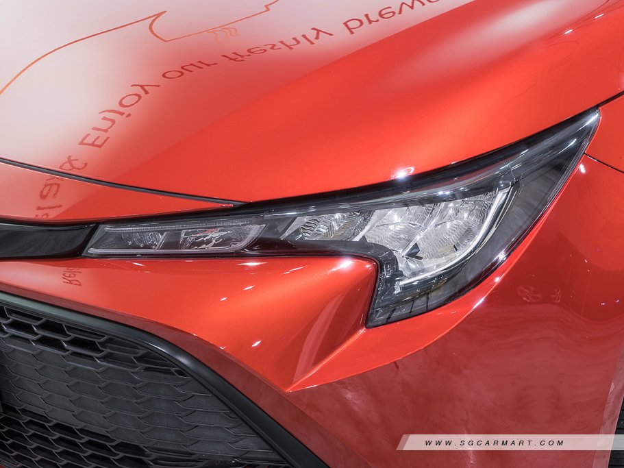 https://i.i-sgcm.com/new_cars/cars/12630/12630_g40