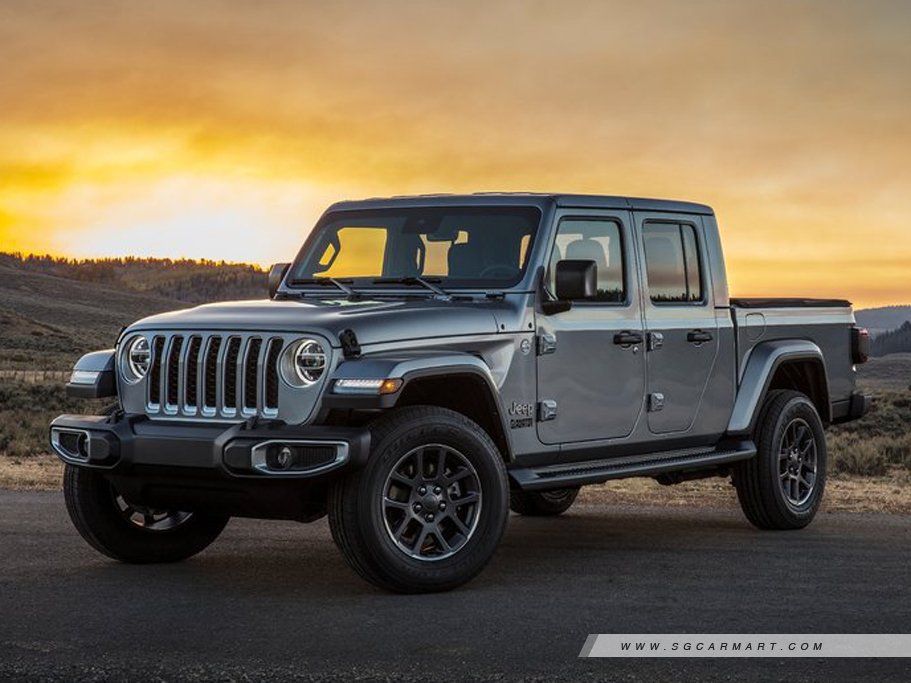 https://i.i-sgcm.com/new_cars/cars/12632/12632_g10