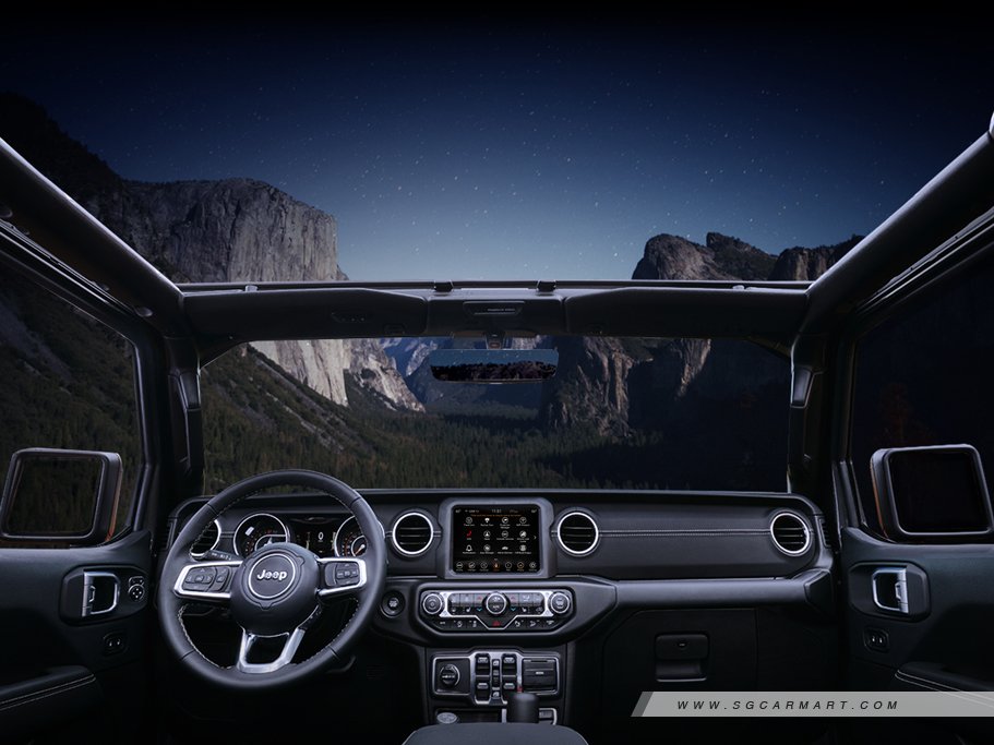 https://i.i-sgcm.com/new_cars/cars/12632/12632_g28