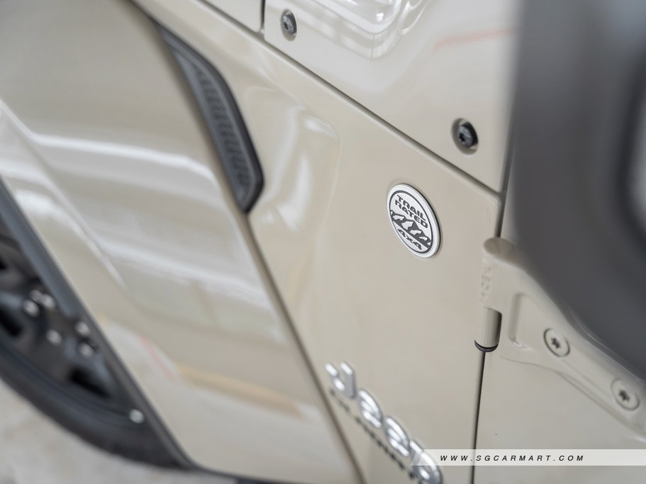 https://i.i-sgcm.com/new_cars/cars/12632/12632_g55