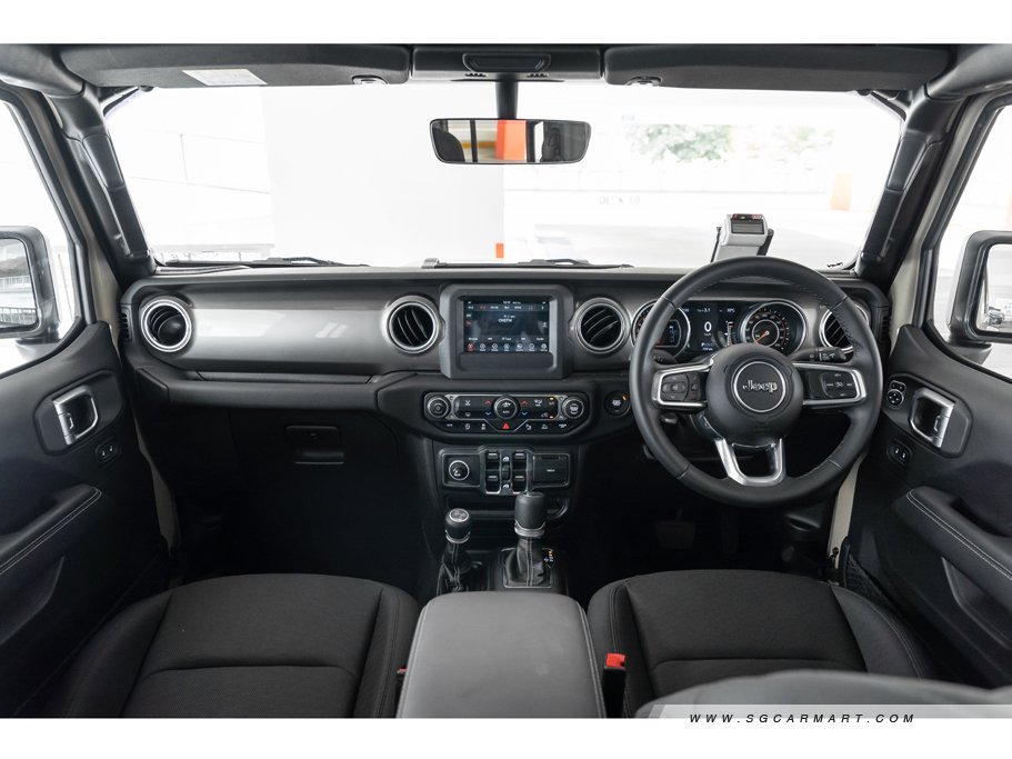 https://i.i-sgcm.com/new_cars/cars/12632/12632_g60