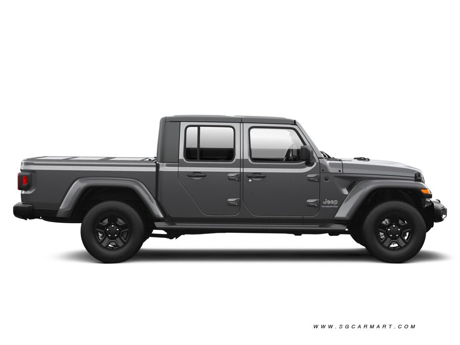 https://i.i-sgcm.com/new_cars/cars/12632/12632_g7