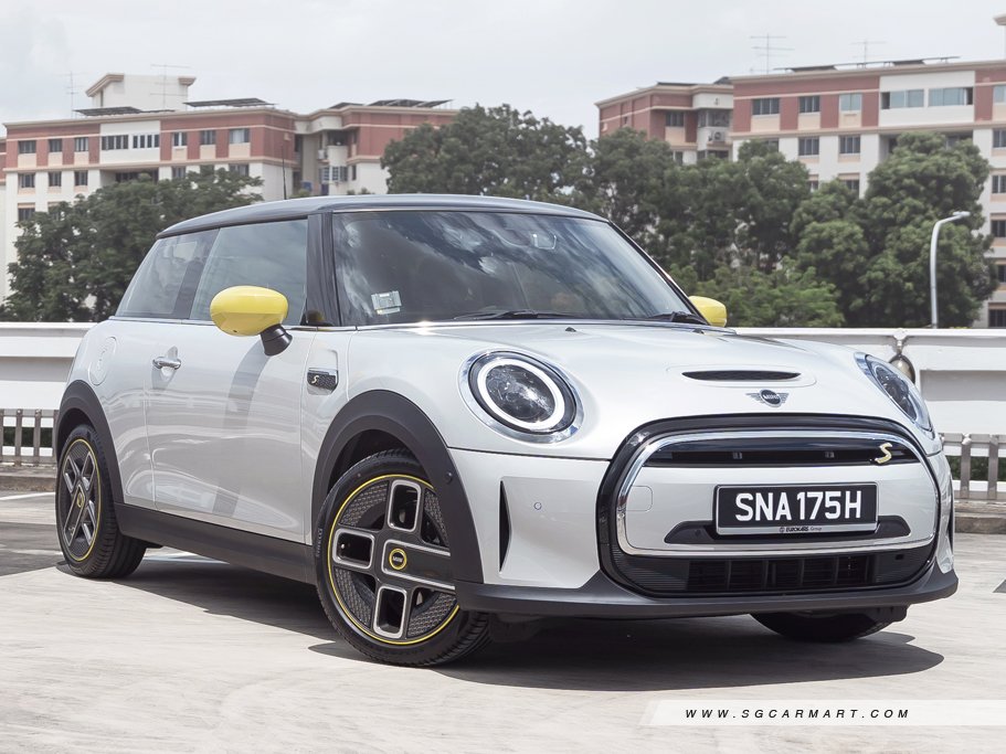 https://i.i-sgcm.com/new_cars/cars/12633/12633_g106