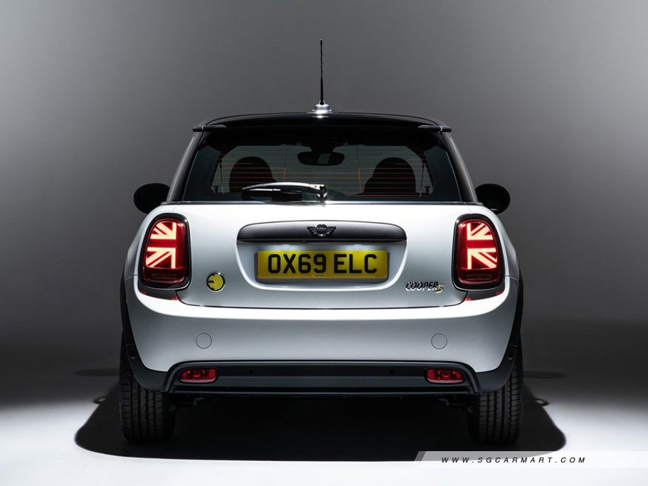 https://i.i-sgcm.com/new_cars/cars/12633/12633_g14