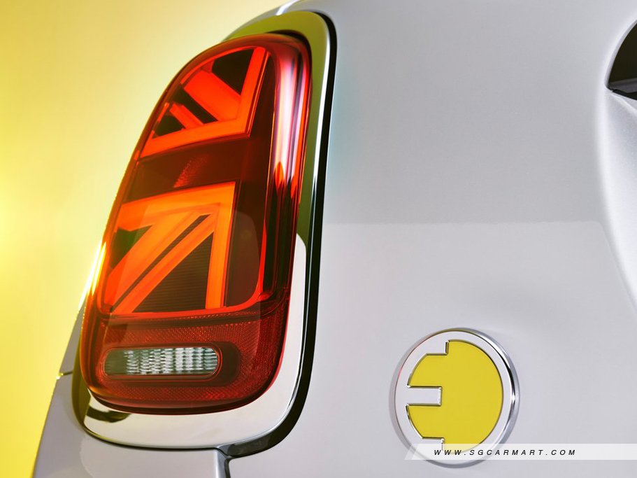 https://i.i-sgcm.com/new_cars/cars/12633/12633_g20