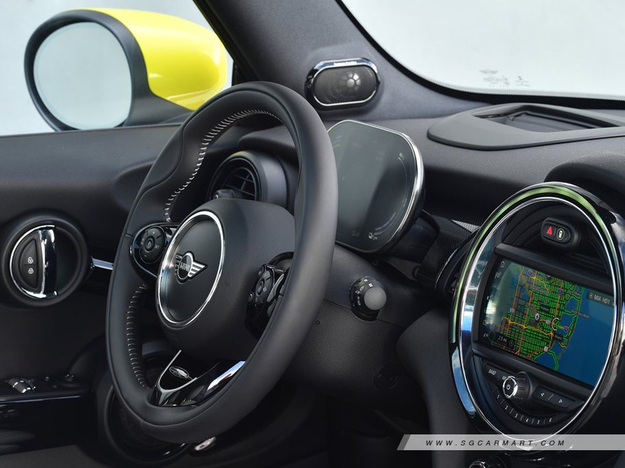 https://i.i-sgcm.com/new_cars/cars/12633/12633_g27