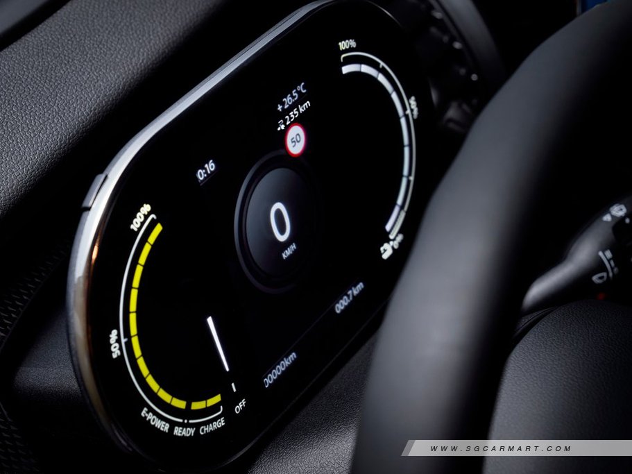 https://i.i-sgcm.com/new_cars/cars/12633/12633_g30