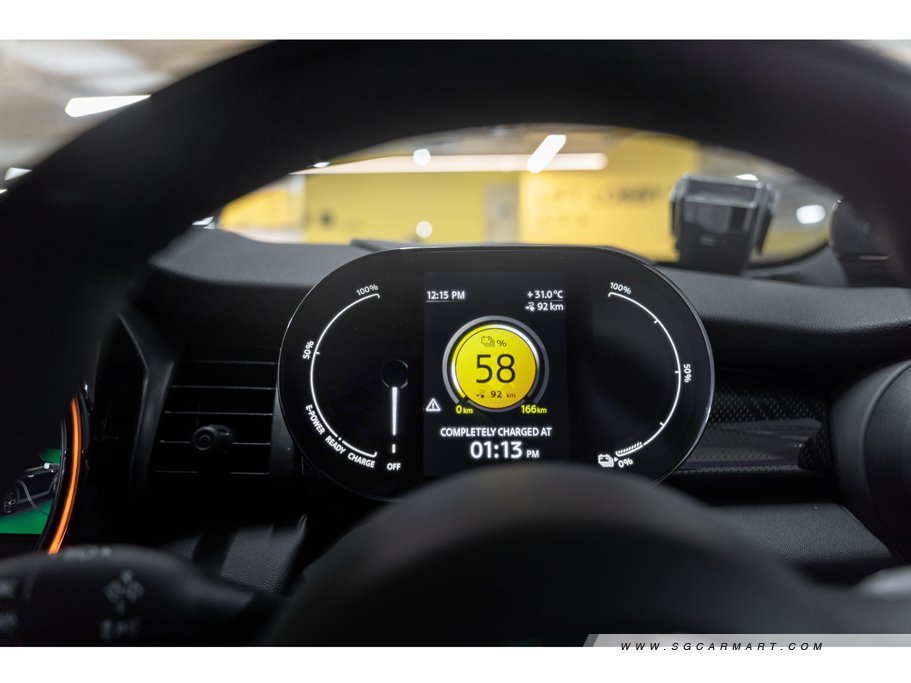 https://i.i-sgcm.com/new_cars/cars/12633/12633_g56