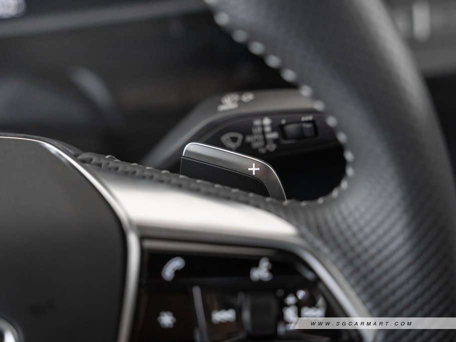 https://i.i-sgcm.com/new_cars/cars/12634/12634_g51