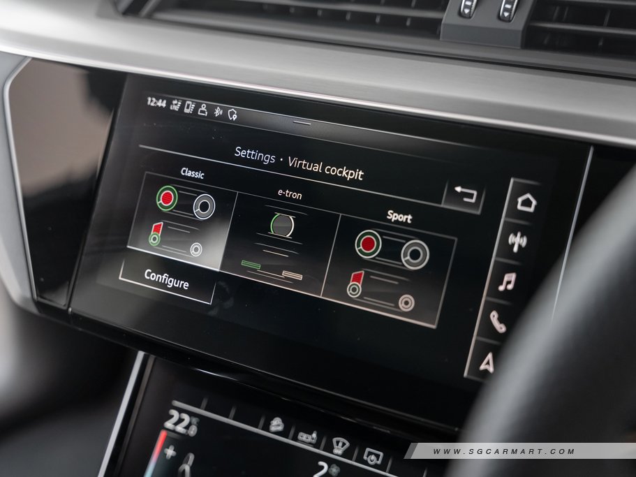 https://i.i-sgcm.com/new_cars/cars/12634/12634_g56