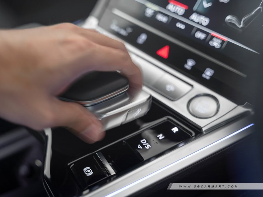 https://i.i-sgcm.com/new_cars/cars/12634/12634_g68