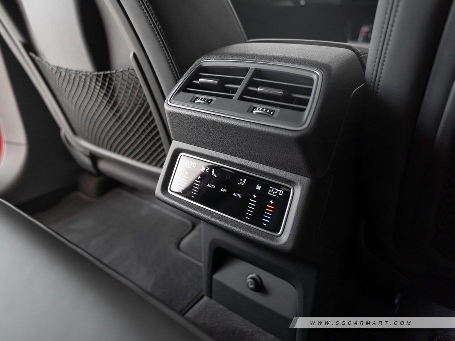 https://i.i-sgcm.com/new_cars/cars/12634/12634_g77