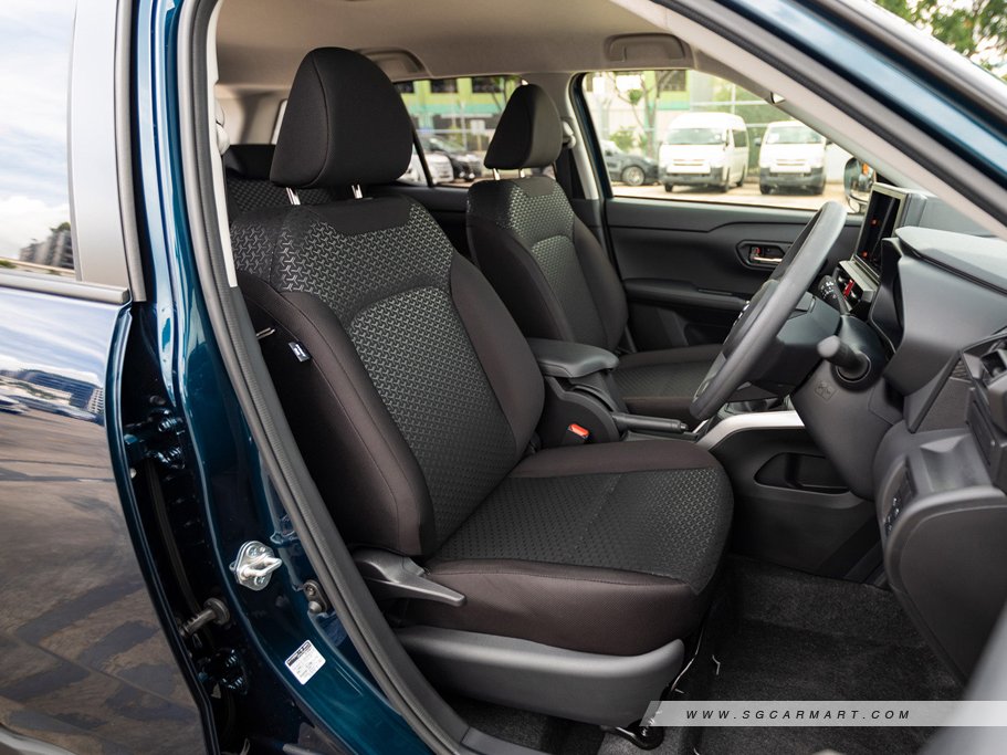 https://i.i-sgcm.com/new_cars/cars/12635/12635_g17