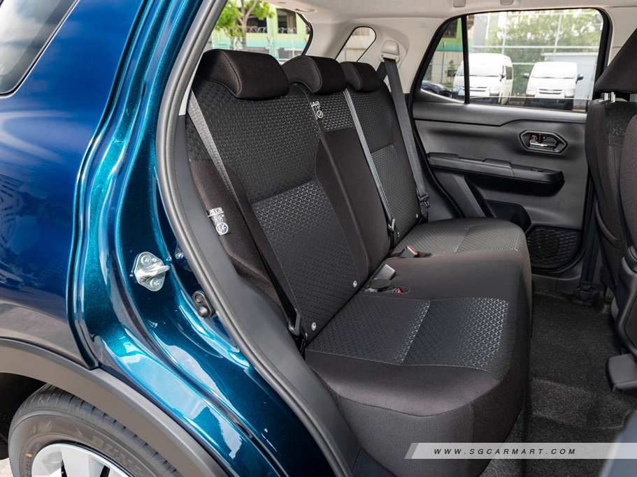 https://i.i-sgcm.com/new_cars/cars/12635/12635_g19