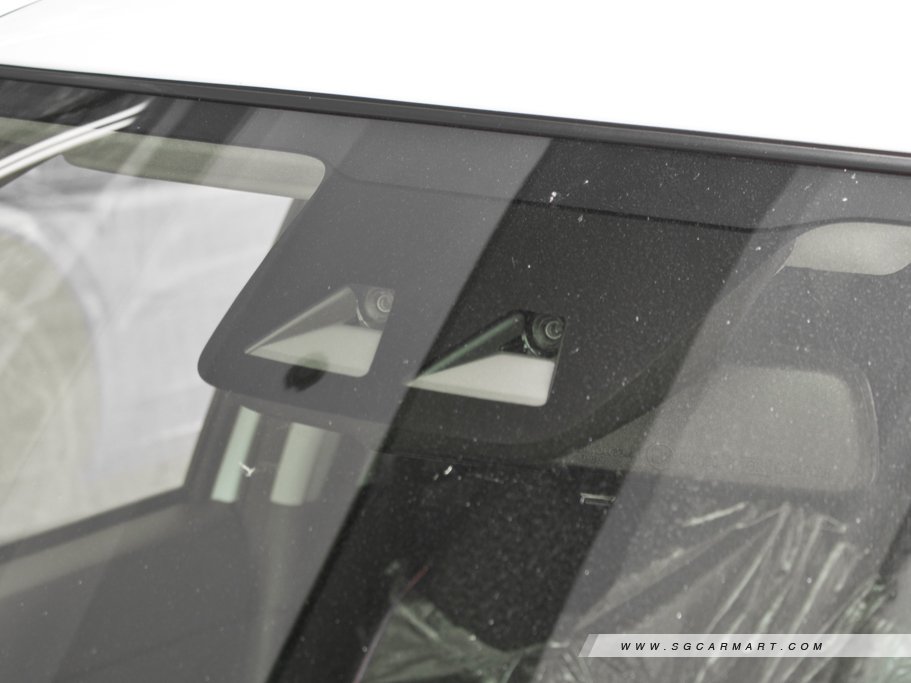 https://i.i-sgcm.com/new_cars/cars/12635/12635_g23