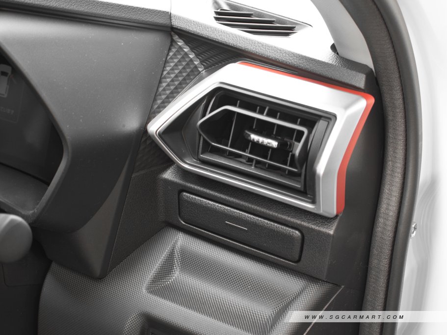 https://i.i-sgcm.com/new_cars/cars/12635/12635_g36