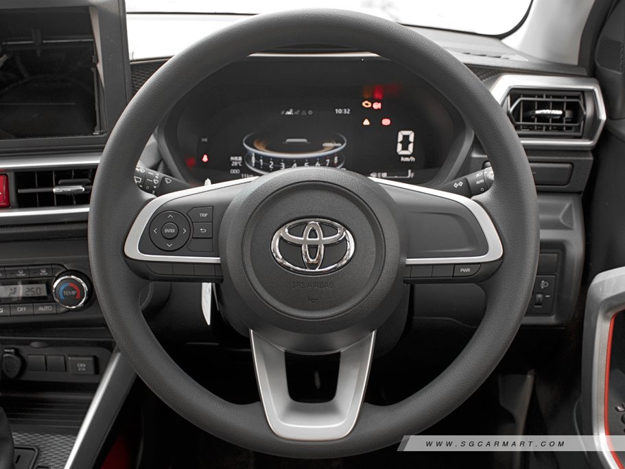 https://i.i-sgcm.com/new_cars/cars/12635/12635_g38