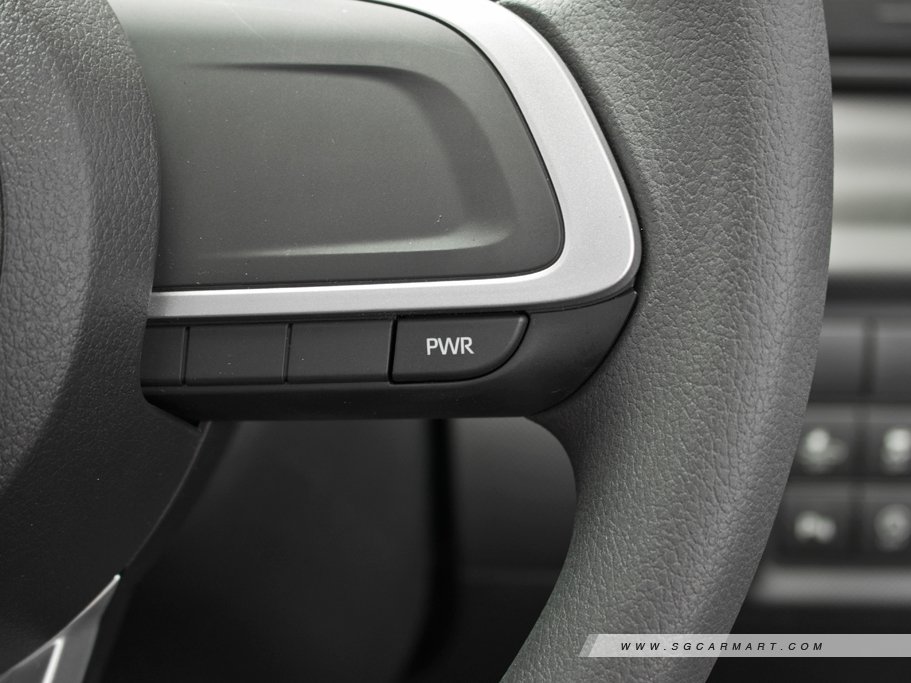 https://i.i-sgcm.com/new_cars/cars/12635/12635_g42