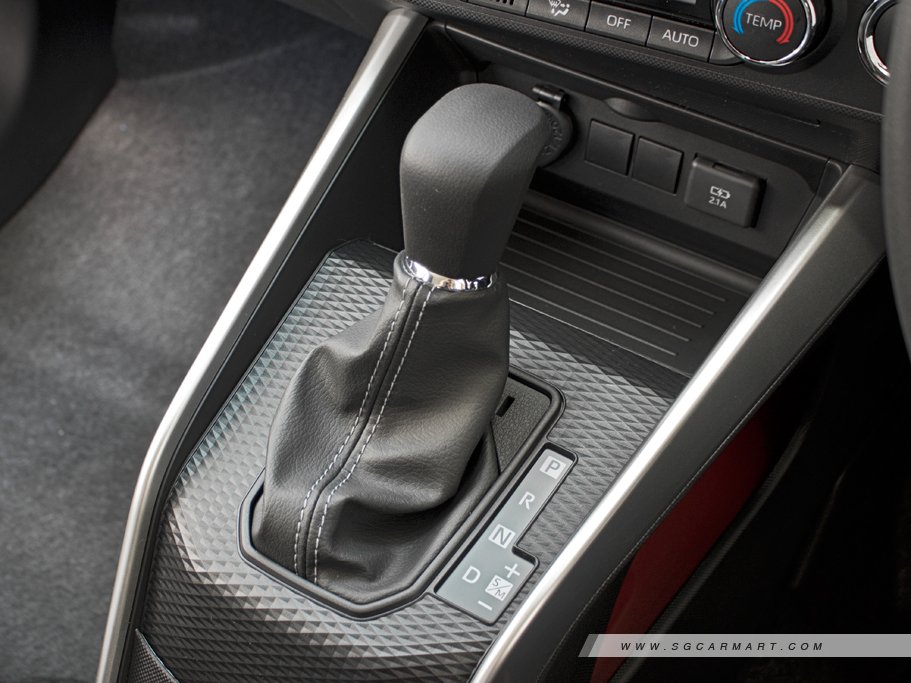 https://i.i-sgcm.com/new_cars/cars/12635/12635_g48